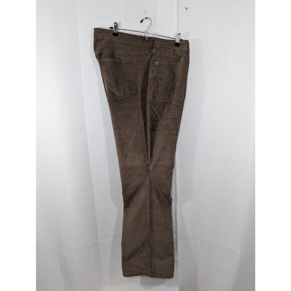 NWT! OLD NAVY! TOASTY TAN FINE WALE CORDUROY, HIGH WAIST, FLARE LEG PANTS! SZ 24 - Picture 3 of 12